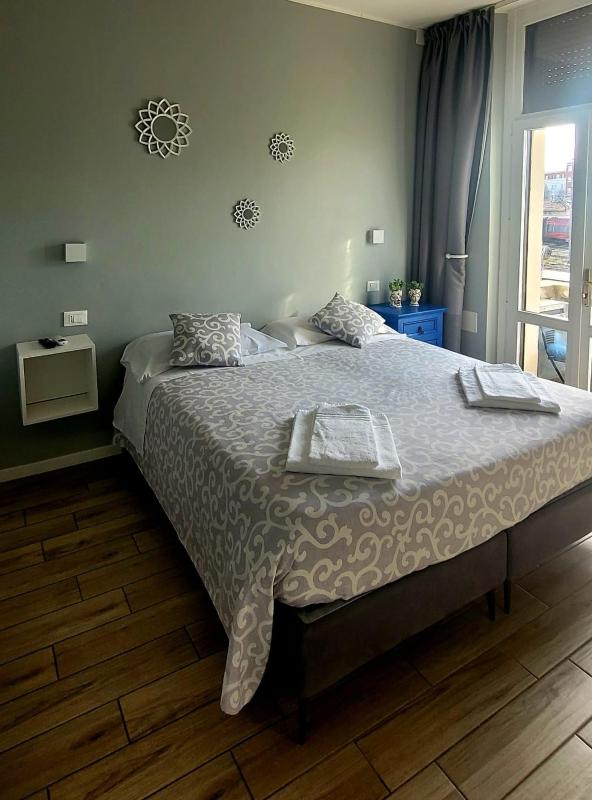 Double Room image 1