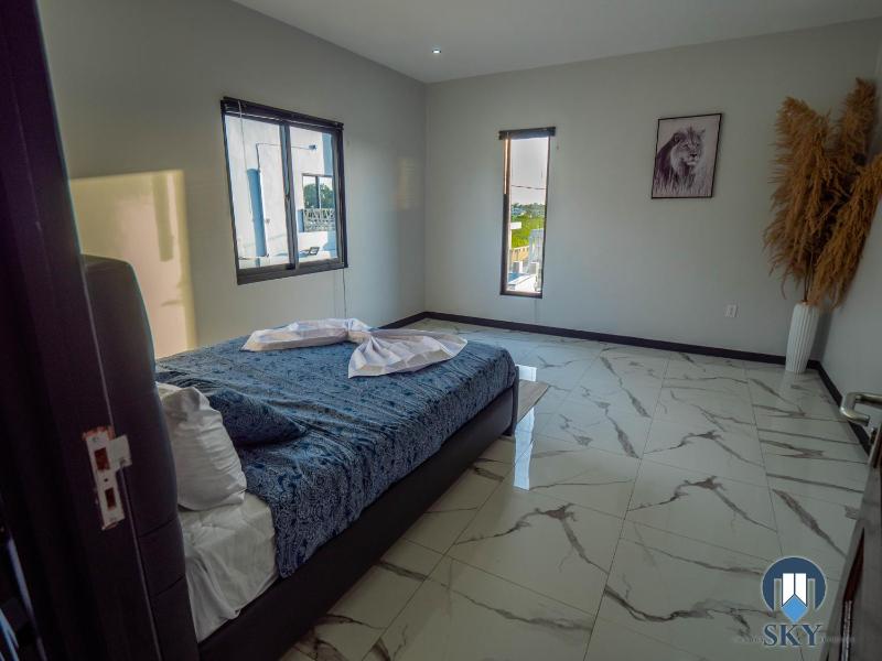 Luxury Sky Group Penthouse With Free Gym & 2 Pools - image 14