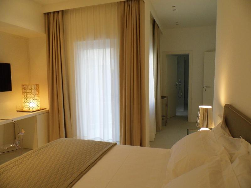 Siracusa Luxury Apartment - image 38