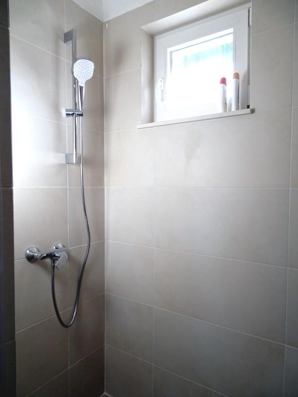One-Bedroom Holiday Home image 3