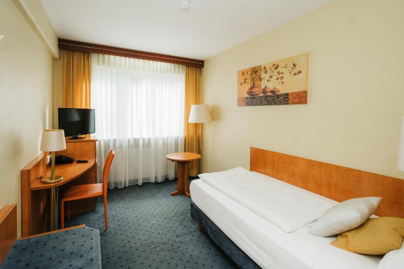 Comfort Single Room image 1