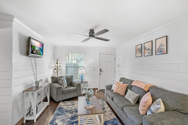 Anastasia Island Condo Images