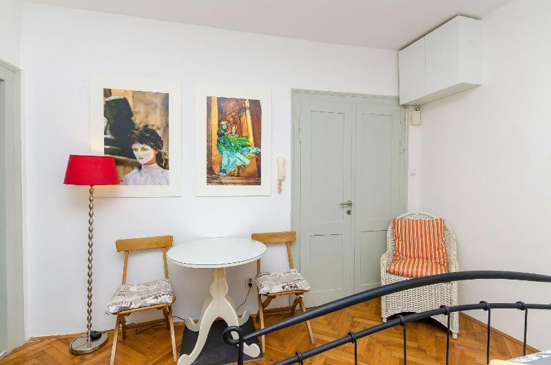 Apartment Martini - image 6