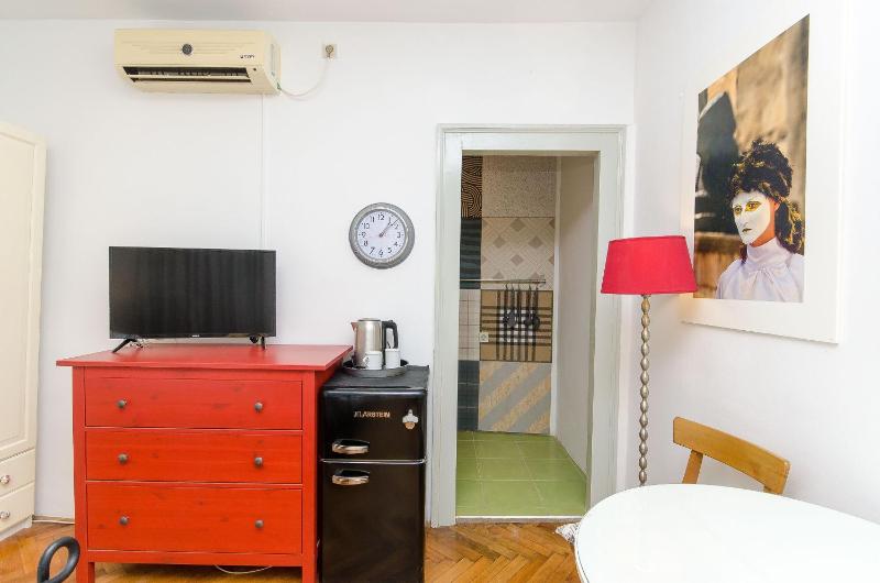 Apartment Martini - image 4