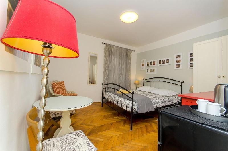 Apartment Martini - image 10