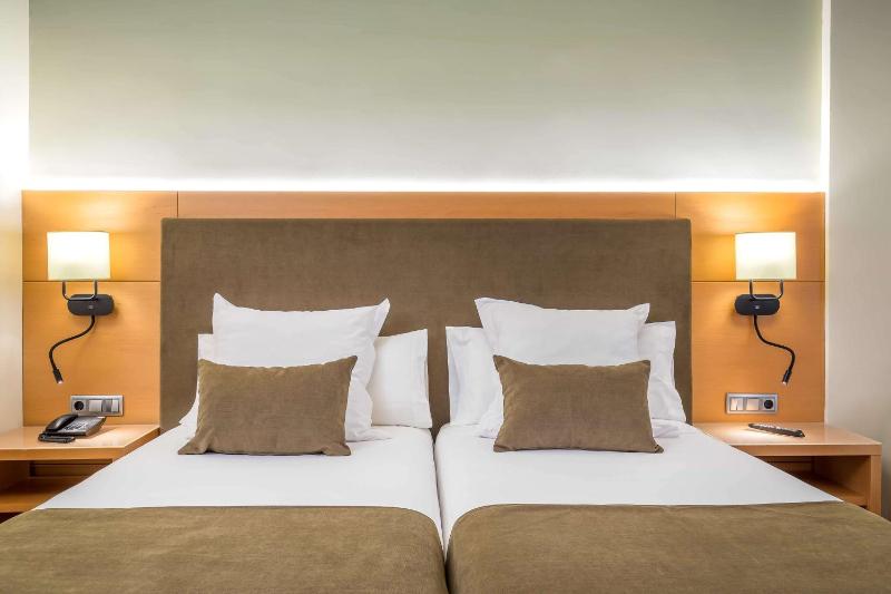 Superior Double or Twin Room image 1