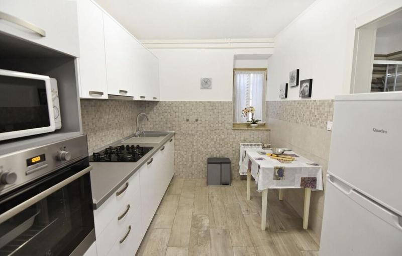 Apartments with parking space Murine Umag - 22510 - image 6
