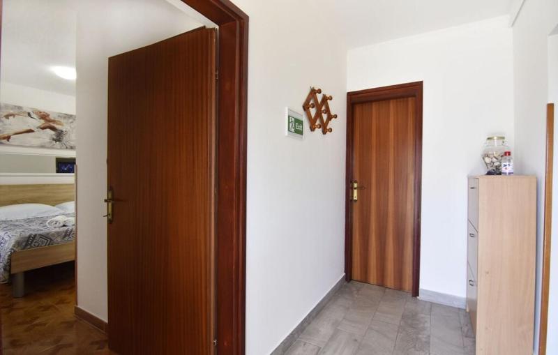 Apartments with parking space Murine Umag - 22510 - image 7
