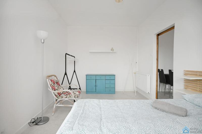 Stylowy Apartament 3city w Centrum Sopotu z Jedną Sypialnią by Noclegi Renters - image 9