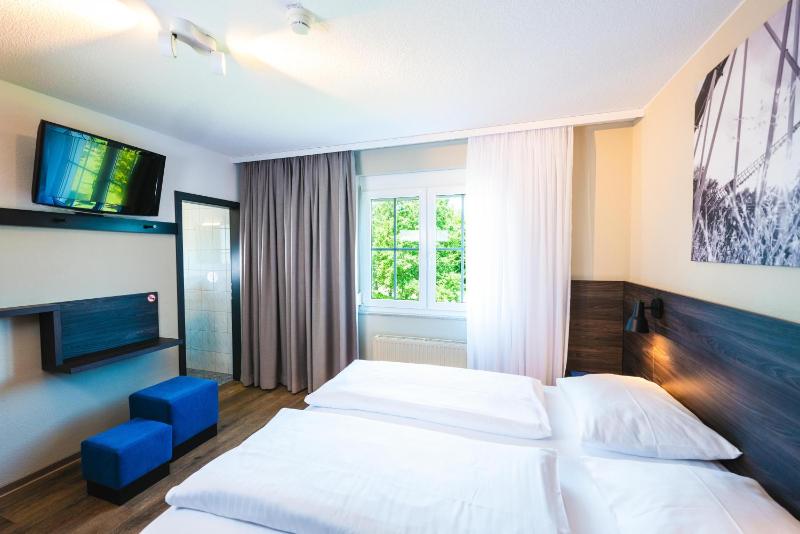 Double Room House A & B  image 4