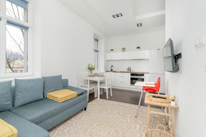 Bright and Cosy Apartments in Poznań by Noclegi Renters - image 14