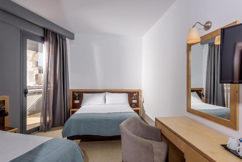 Triple Room image 4