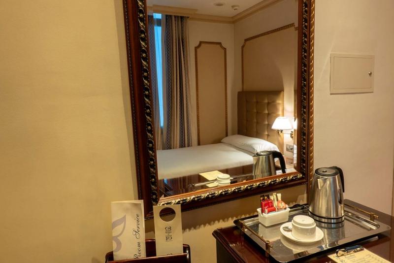Hotel Roger De Lluria - image 3