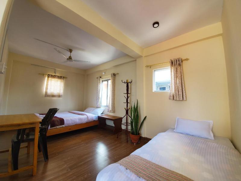 Santoshi Guest House and Yoga Center - image 2