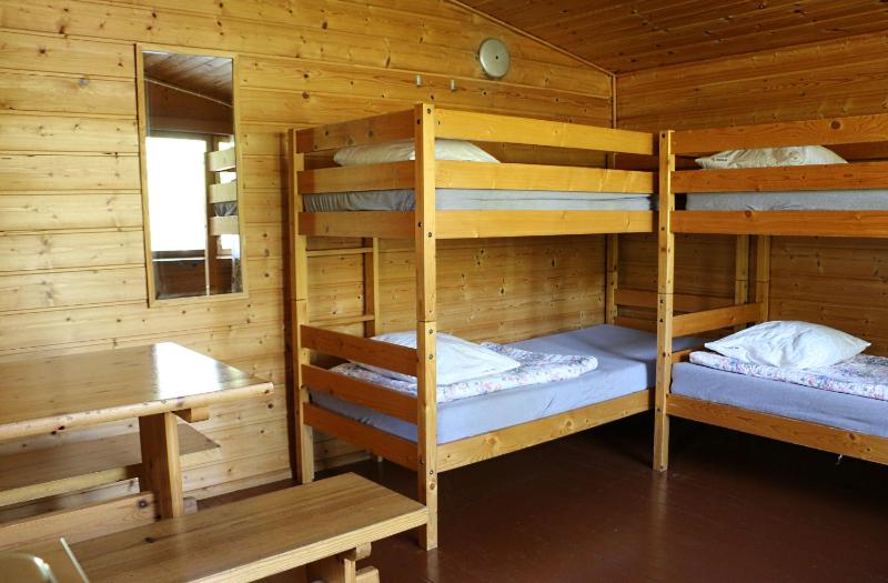 Economy Cottage with Shared Bathroom (4 Adults) image 3
