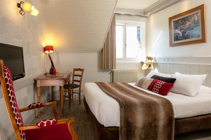Double Room image 1