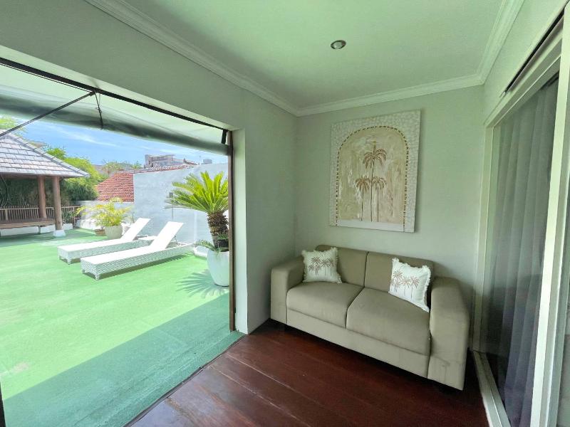 Mila's Villa - image 24
