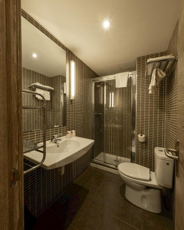 Single Room image 1