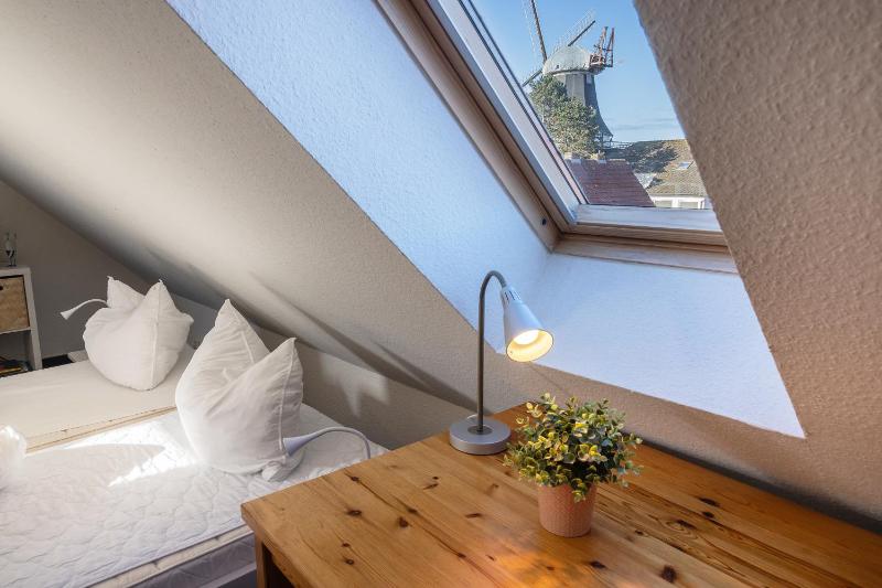 Apartment with Balcony image 4