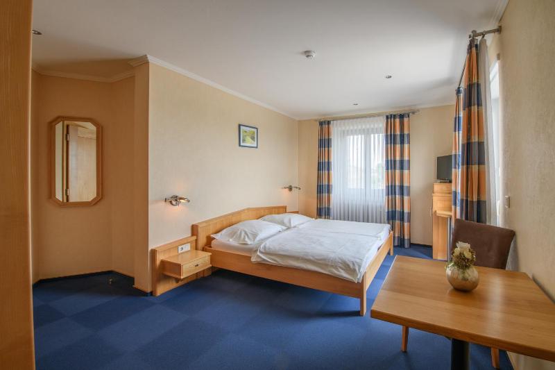 Double Room with Terrace image 1