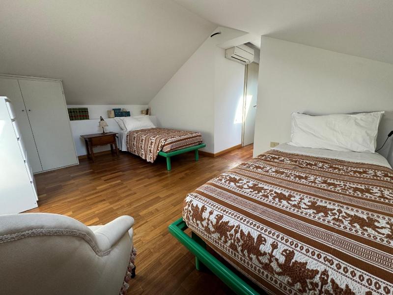 Three-Bedroom Apartment image 4