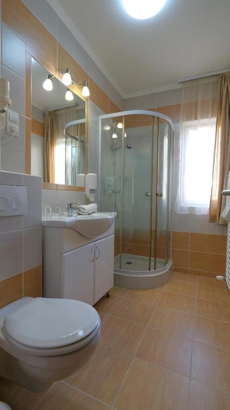 Balaton Colors Beach Hotel - image 5