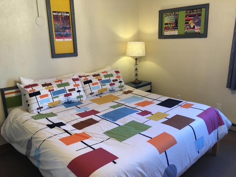 King Room image 1