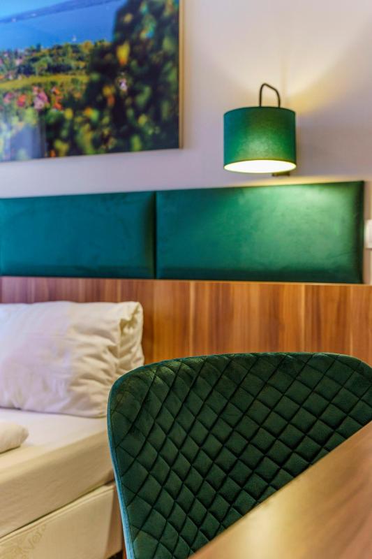 Balaton Colors Beach Hotel - image 20