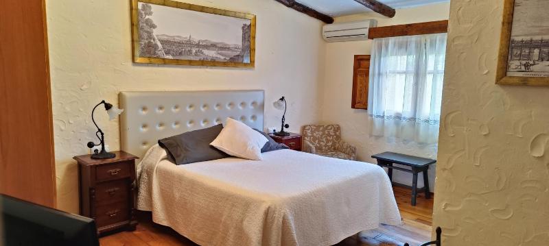 Superior Double Room image 2