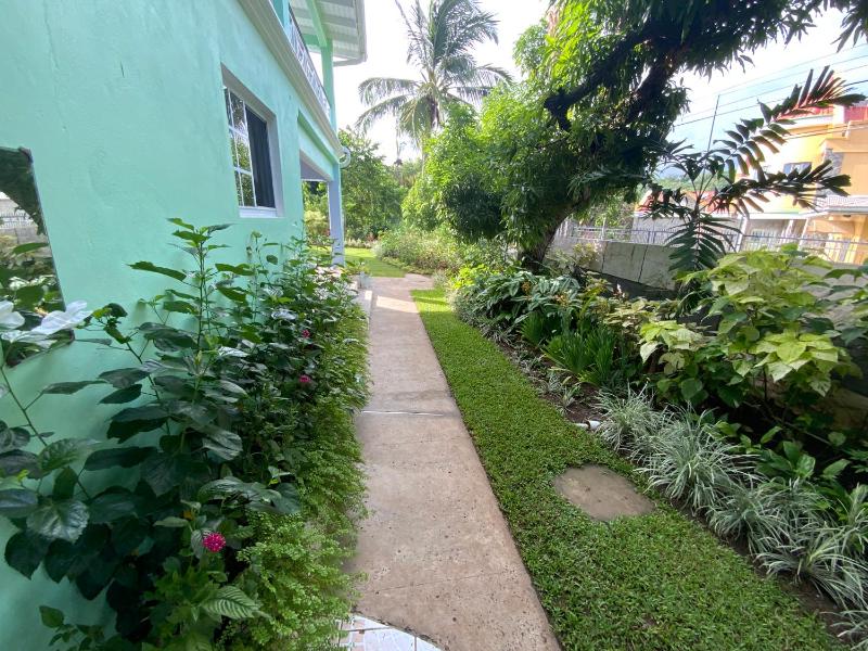 Marvey's Place - image 14