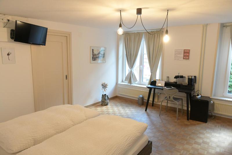 Apartment image 4