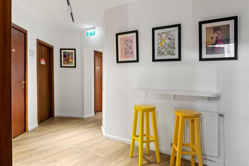 Nest Boutique Hostel - image 4