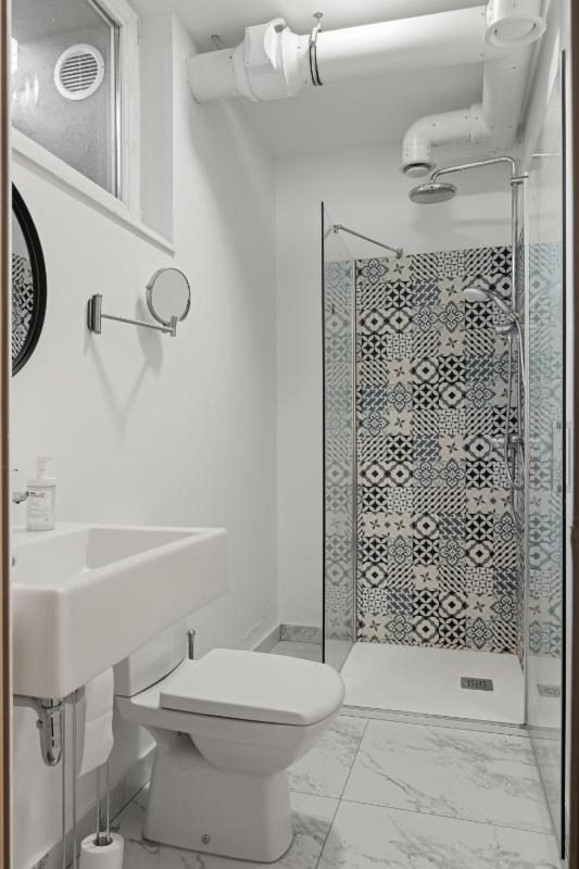Nest Boutique Hostel - image 11