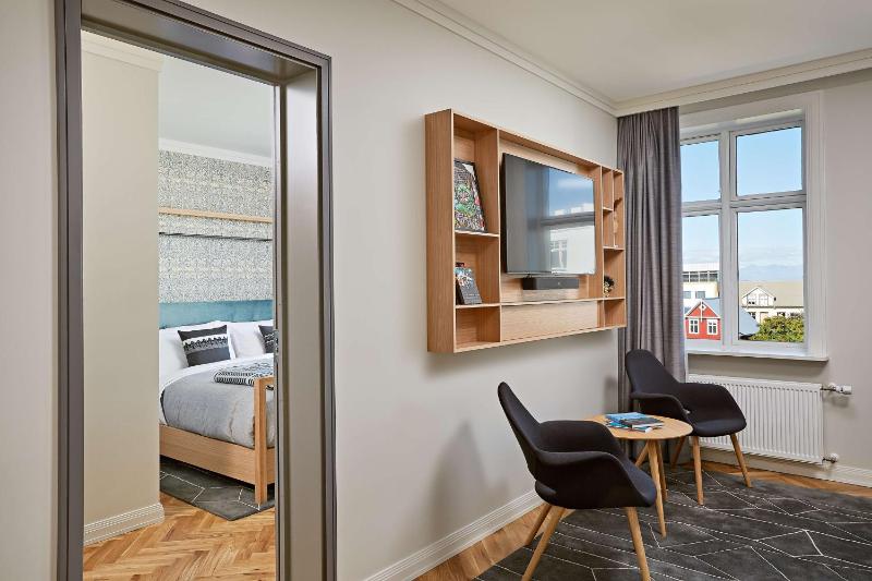 One-Bedroom King Suite image 1