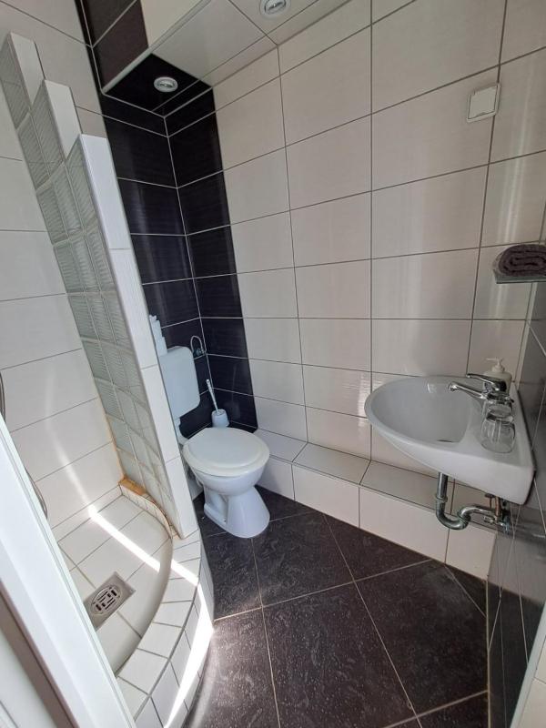 Triple Room image 4