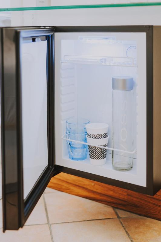 Standard Double Room image 4