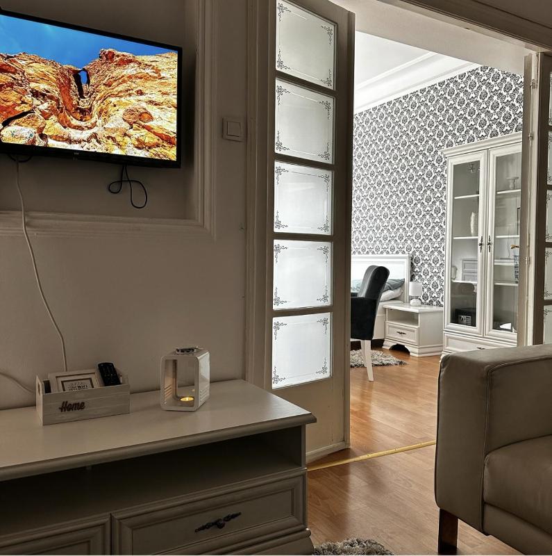 Superior Apartment image 4