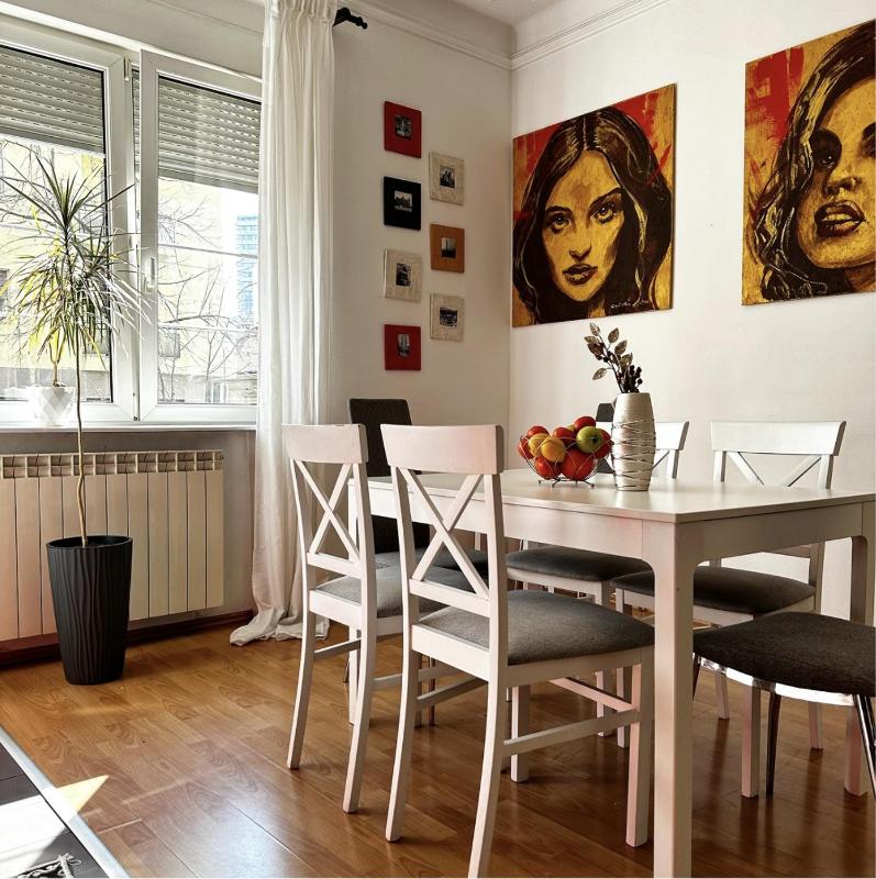 Superior Apartment image 3
