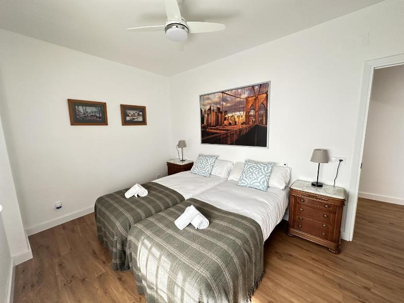 Abades Suite junto a la Catedral de Sevilla - image 11
