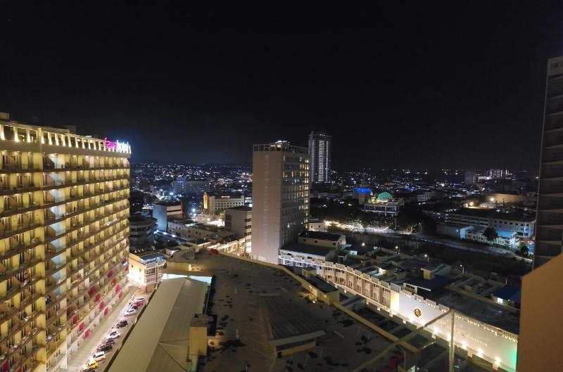 Nagoya Thamrin City Apartment - image 13