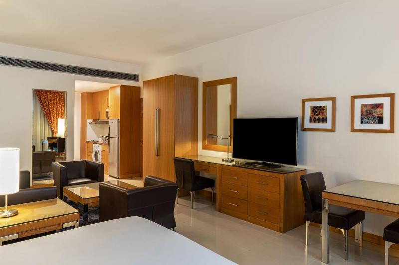 Junior King Suite with complimentary shuttle service to Dubai Mall & Kite Beach