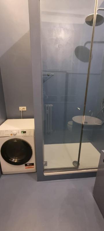 Triple Room with Shared Bathroom image 4