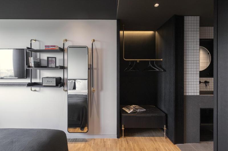 Standard Room image 3