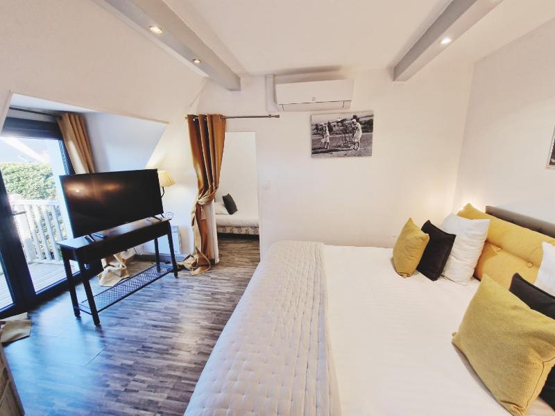 Triple Room image 1