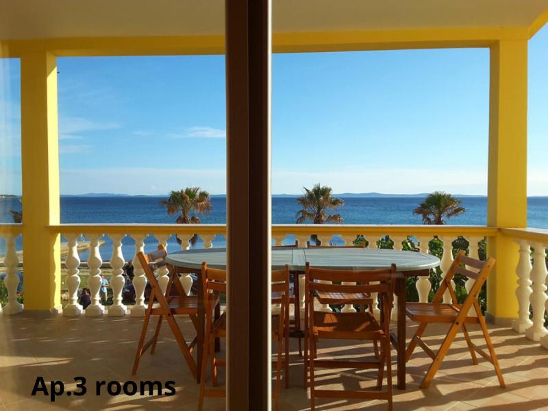 Deby beach house - image 16