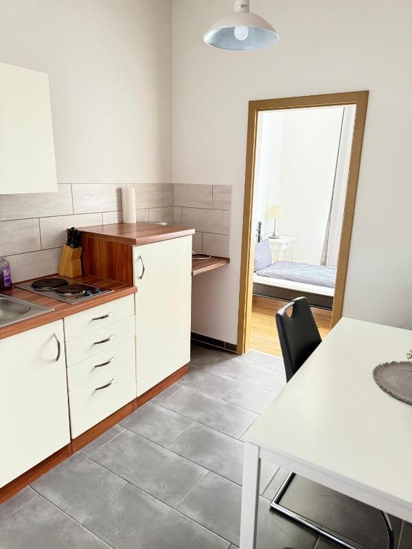 Apartment 1 image 3
