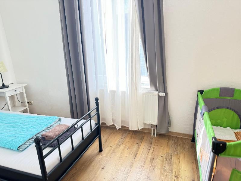 Apartment 3 image 2