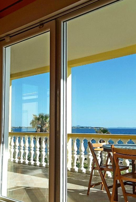 Deby beach house - image 9