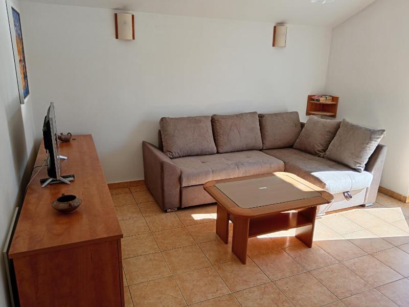 Two-Bedroom Apartment with Balcony and Partial Sea View image 4