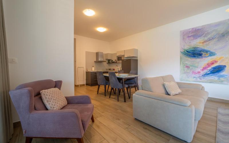 Amare Luxury Apartments - image 8